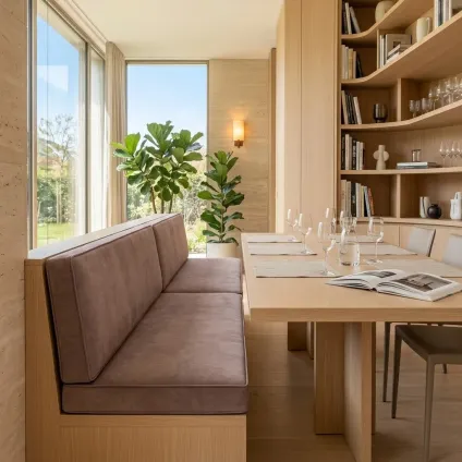 Banquette Heaven’s Gate